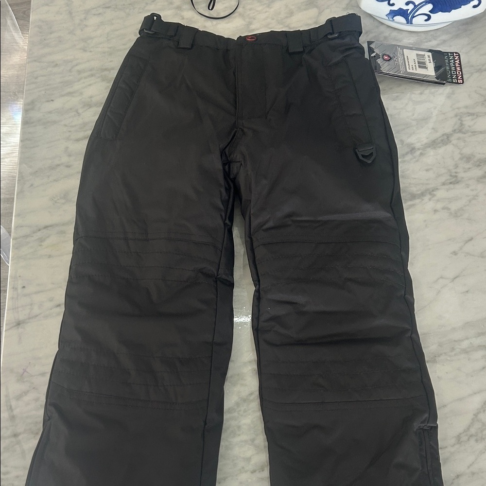 NWT Kids Snow Pant Black Cargo Pants Sz 6